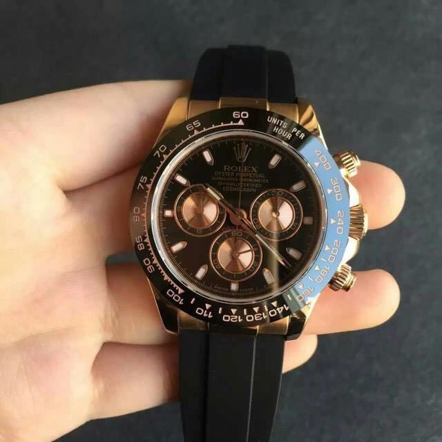 Pilsonis pret Invicta